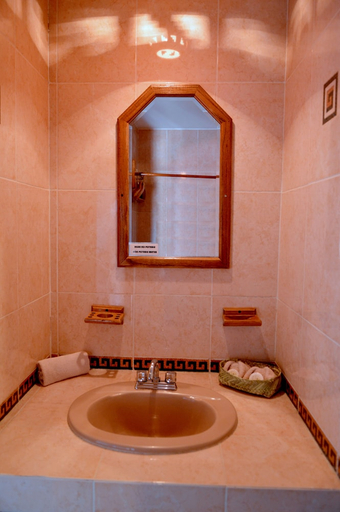 Bathroom 4, Hotel Divisadero Barrancas, Urique