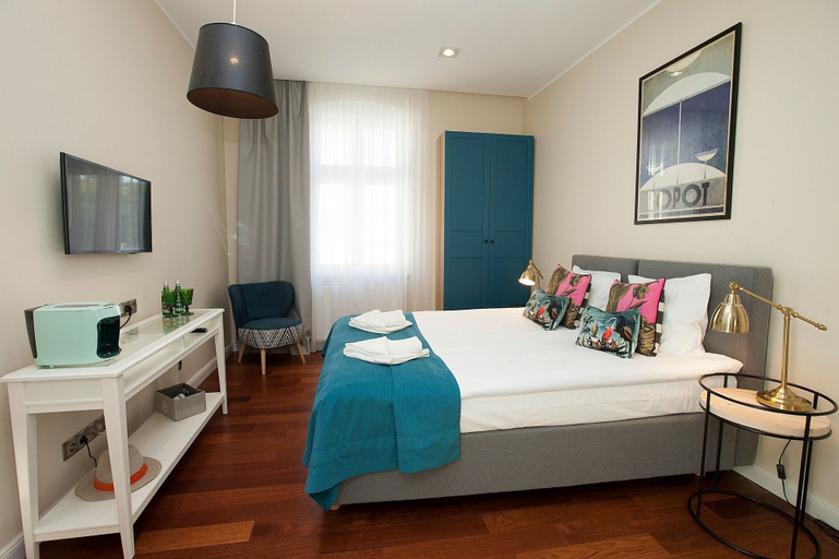 Bedroom 5, Comfort Art by Grand Apartments, Sopot