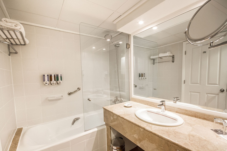 Bathroom, Barcelo Tambor All Inclusive, Puntarenas
