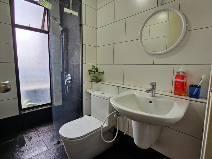 Bathroom, Urban 360 Studio by La Ritz, Batu Caves