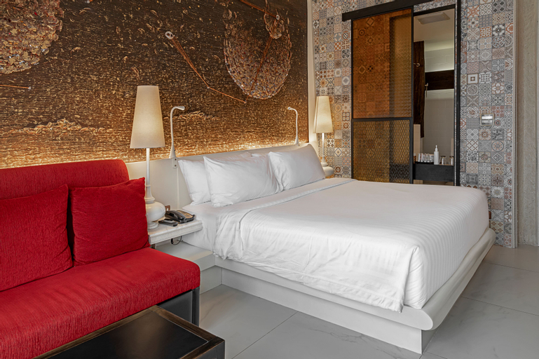 Bedroom 26