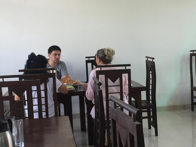 Food & Drinks 4, Cumini Resort, N. Palatha East