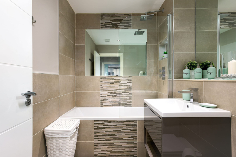 Bathroom 3, Gorgeous 5 Star Location 2 min to Brighton Beach, Brighton and Hove