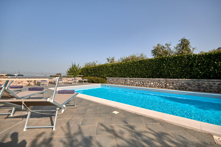 Others 2, Villa Ardea, Brescia