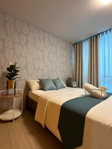 Bedroom 4, BGC One Uptown, Taguig