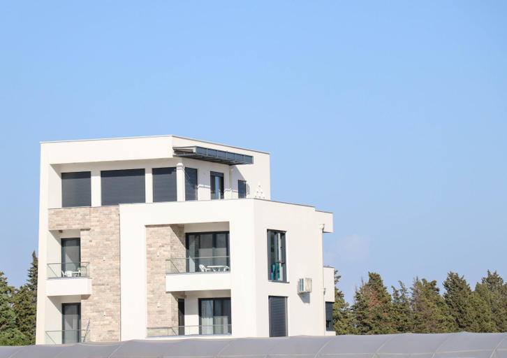 Others 2, MaNora