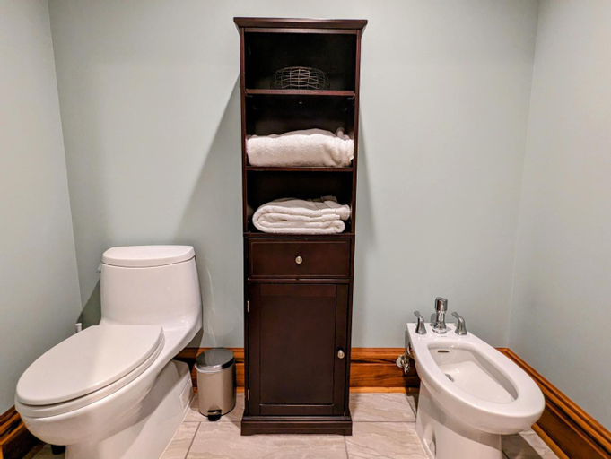 Bathroom 7
