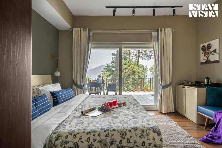 Bedroom 2, StayVista at Kaira with Music Speaker & Heater, Nainital