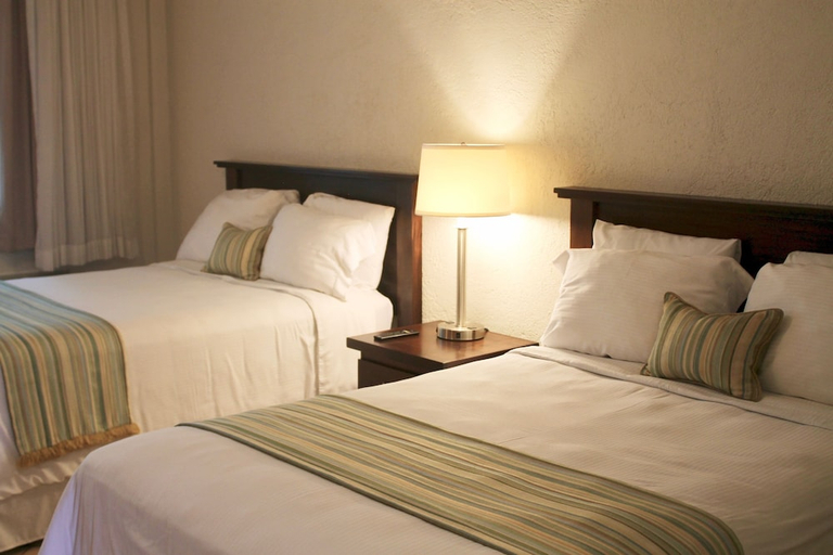 Bedroom 3, Hotel Villa Therese, Port-au-Prince