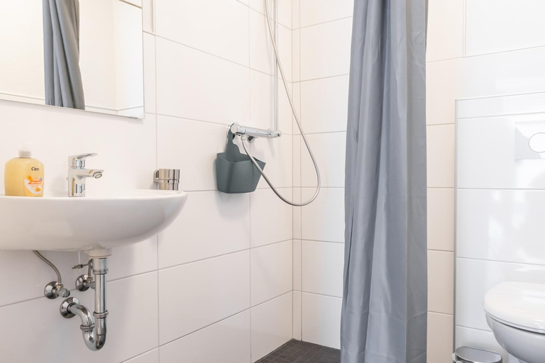 Bathroom 2, Landschaftliches Haus, Nordfriesland