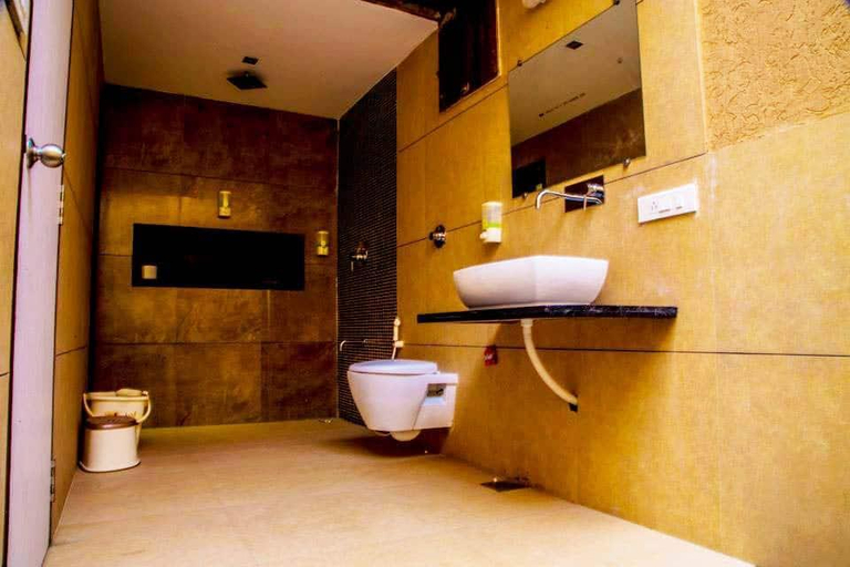 Bathroom 3, Casa Paradise Resort, Vadodara