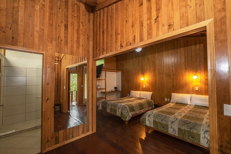 Bedroom 2, Monteverde Luxury Hotel, Puntarenas