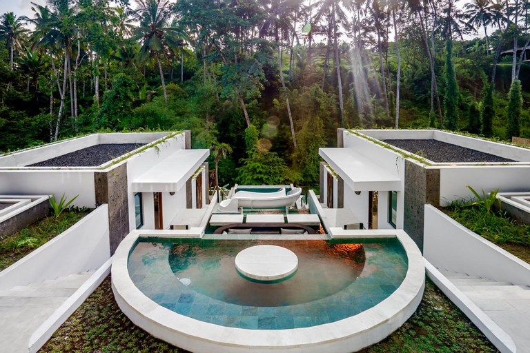 Swimming Pool 11
