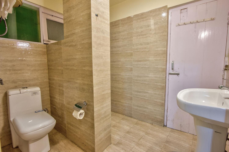 Bathroom 3, Hotel Ibex Manali, Kullu