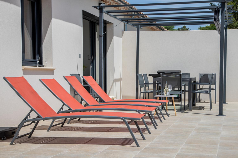 Others 3, Les Villas des Fontaines, Vaucluse