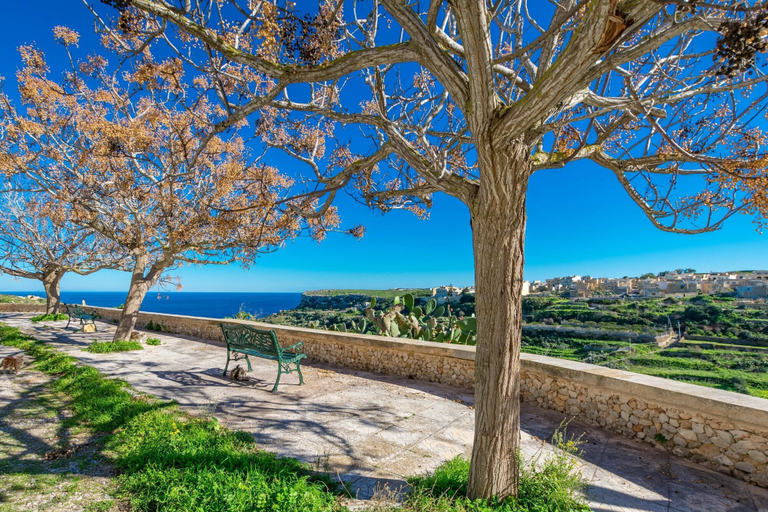 Room 4, Naduri, Beautiful Gozitan Villa + Pool