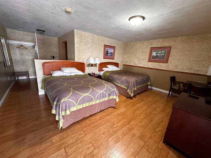 Bedroom, Budget Inn, Cole