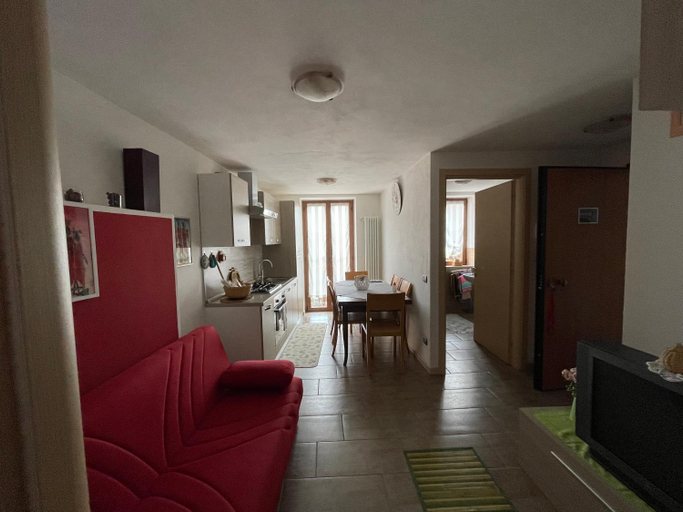 Others 3, LA CASA DI PUCCI nel borgo affrescato di PARLASCO, Lecco