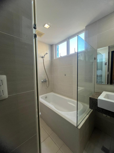 Bathroom 3, Condo Resort 1 Br by Rosenda B., Lapu-Lapu City