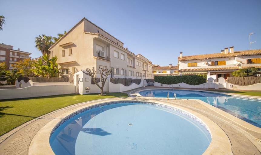 Room 5, R140 - B5 Manila Resort Jardin, Tarragona