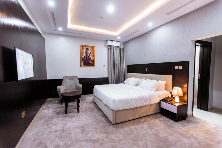 Bedroom 2, Londonian Hotel & Suites, Ikeja