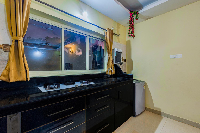 Others 5, 4bhk Stunning Apartment with Pool 2bhkX2, North Goa