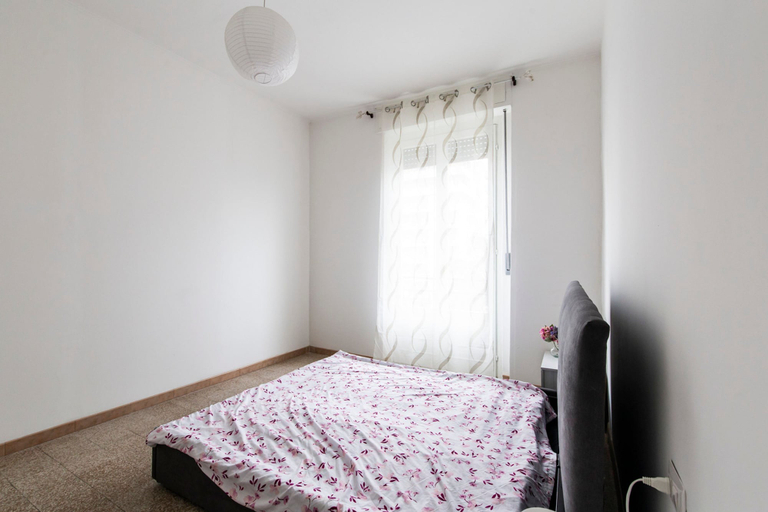 Room 2, Bilocale Noverasco IEO 3, Milano