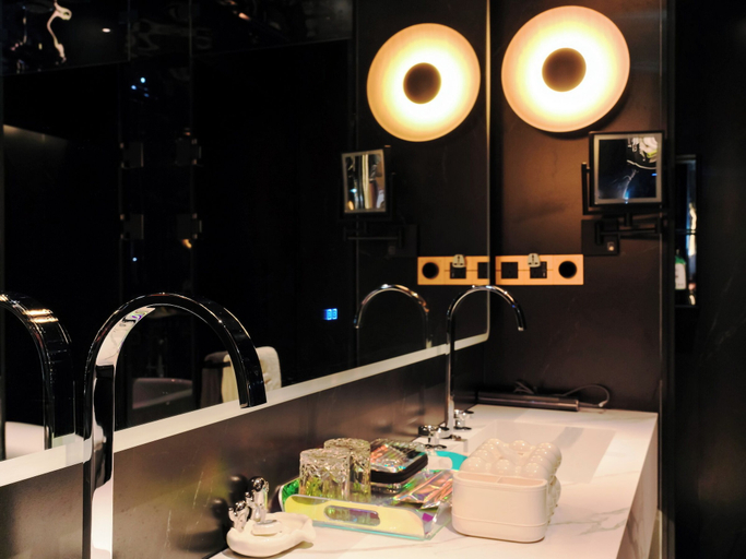Bathroom 3, Space Design Hotel, Dalian