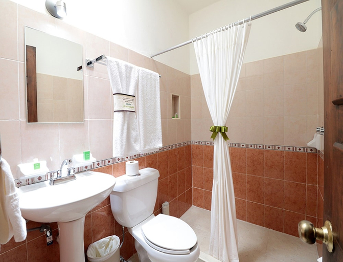 Bathroom, Hotel Misión Campeche, Campeche