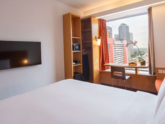 Bedroom 28