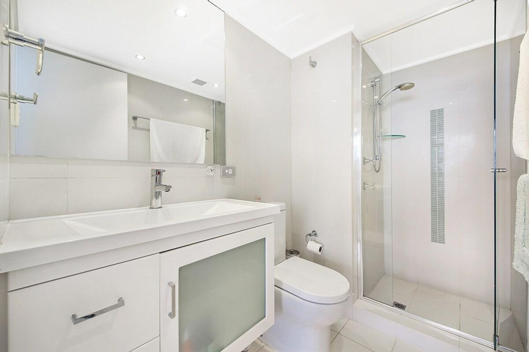Bedroom 5, BEACHSIDE/ PARADISE  BEST VIEWS GOLD COAST, Gold Coast