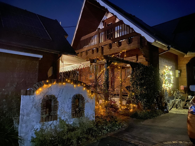 Exterior & Views 1, Guest house CHALET SIELU, Ōtsu