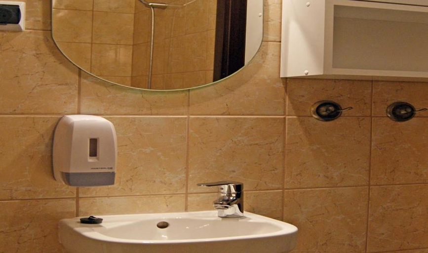 Bathroom 3, Pensjonat Zielone Wzgórze, Kłodzko