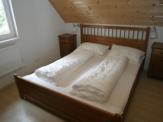Bedroom 2, Cozy Holiday Home in Carinthia near Ski Area, Spittal an der Drau