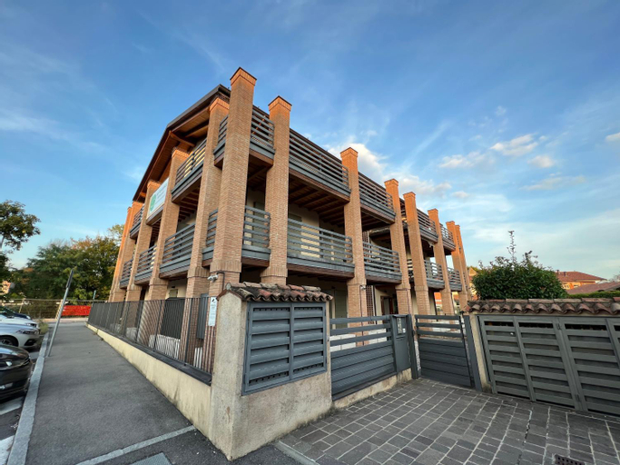 Bes Residence Bergamo Polaresco, Bergamo