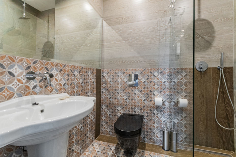 Bathroom 3, Comfort Art by Grand Apartments, Sopot