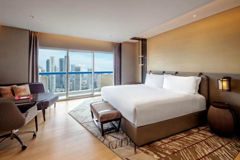 Swissotel The Stamford Room Type - Swiss Marina Bay, 1 King Plus, High Floor, Balcony, Marina Bay View Swissotel The Stamford Room Type - Swiss Marina Bay, 1 King Plus, High Floor, Balcony, Marina Bay View
