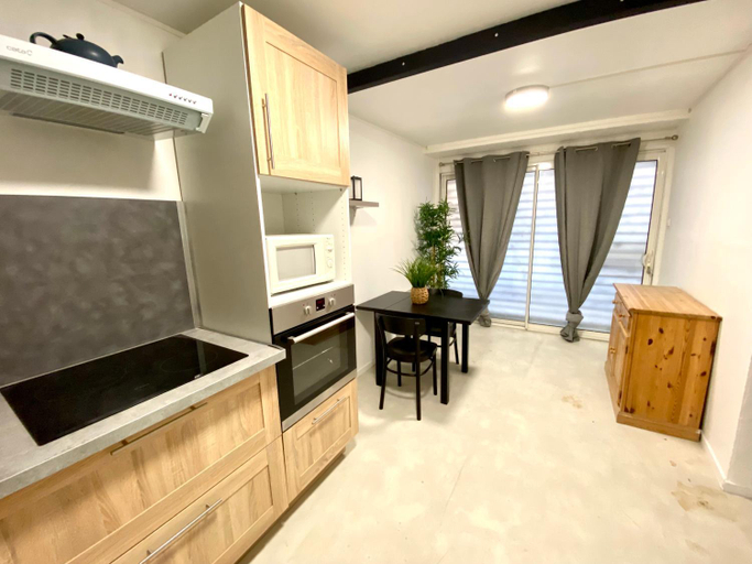 Others 3, COSY & SPA Appartement Luxe JACUZZI SAUNA Suite Cristal, Vaucluse
