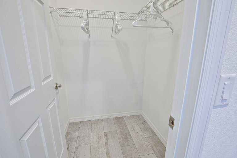 Bathroom, SASSA Boutique Homes, Citrus