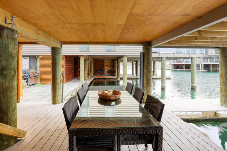 Sport & Beauty 5, Lake Resort by Marsden, Central Otago
