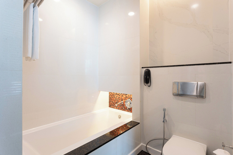 Bathroom 8