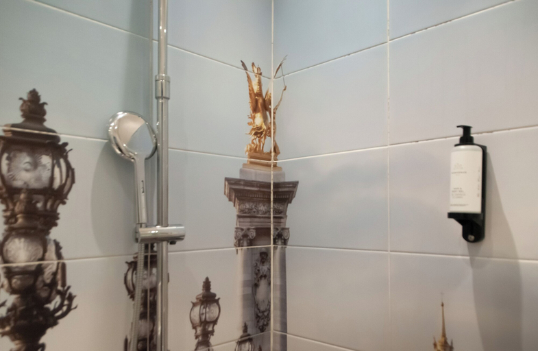 Bathroom 4, Hotel Petit Saint Honoré, Paris