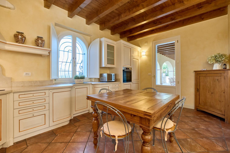 Others 3, Villa Ardea, Brescia