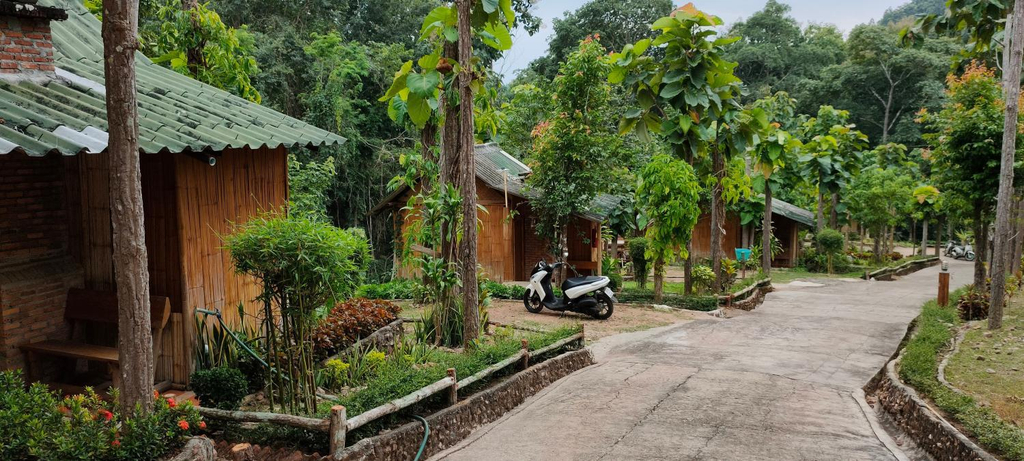 Others 2, ลิ้นฟ้าแคมป์ปิ้งรีสอร์ท, Muang Mae Hong Son