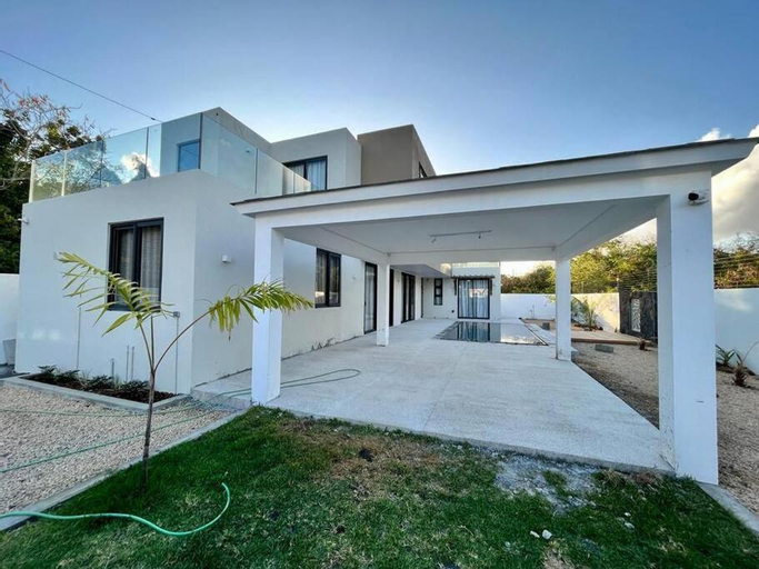 Tush villa is a new, spacious, modern, cheerful