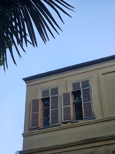 Others 4, Anthea Otel, Adalar