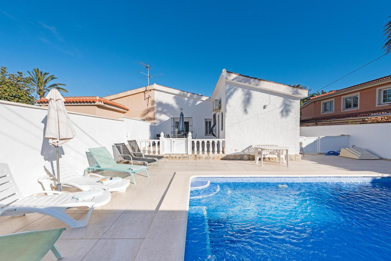 Exterior view 2, Casa Abuelita, Alicante