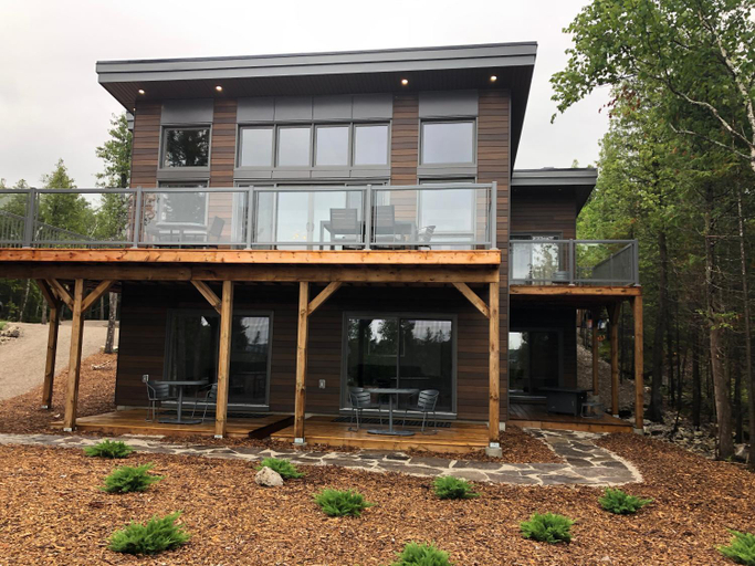 Others 4, Stone Cove Luxury Waterfront B&B, Lake Hurron
