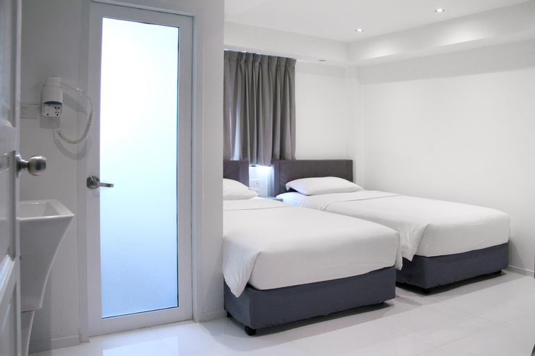 Bedroom 21