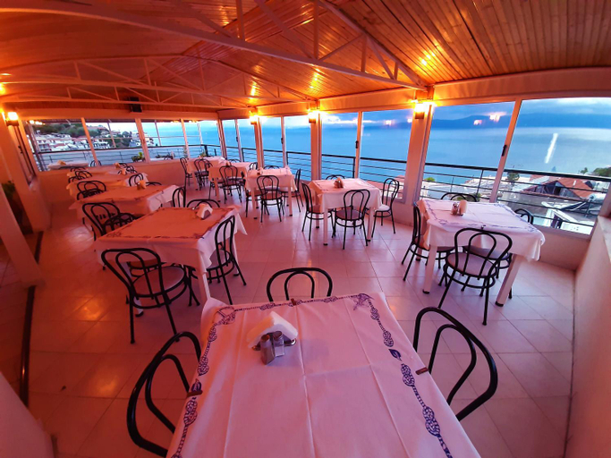 Food & Drinks 3, Mitho Hotel, Central Greece